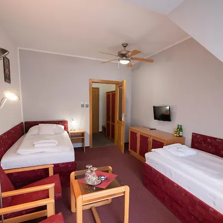 Hotel U Crliku Tetčice