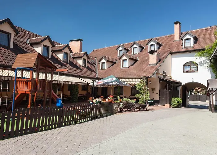 Hotel U Crlíků 3*